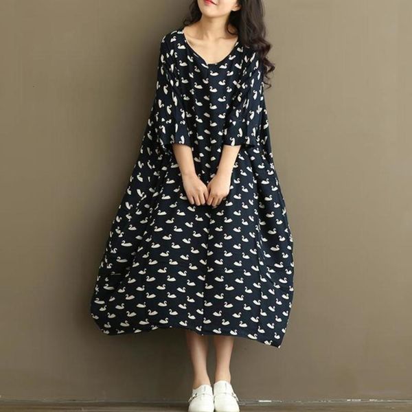 2019 women's new art print summer loose large short sleeve dress cotton silk beach skirt, Black;gray
2019 women's new art print summer loose large short sleeve dress cotton silk beach skirt, Black;gray