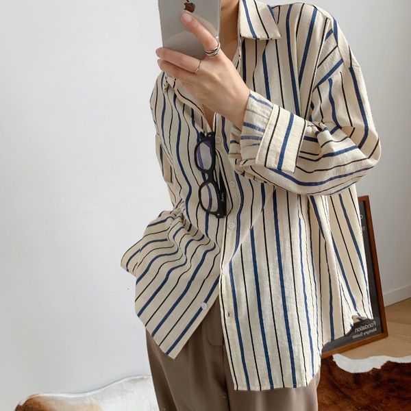 2021 new solid color stripe spring and summer lapel loosen female shirt commune simple fashion meatloaf y5pt, White
2021 new solid color stripe spring and summer lapel loosen female shirt commune simple fashion meatloaf y5pt, White