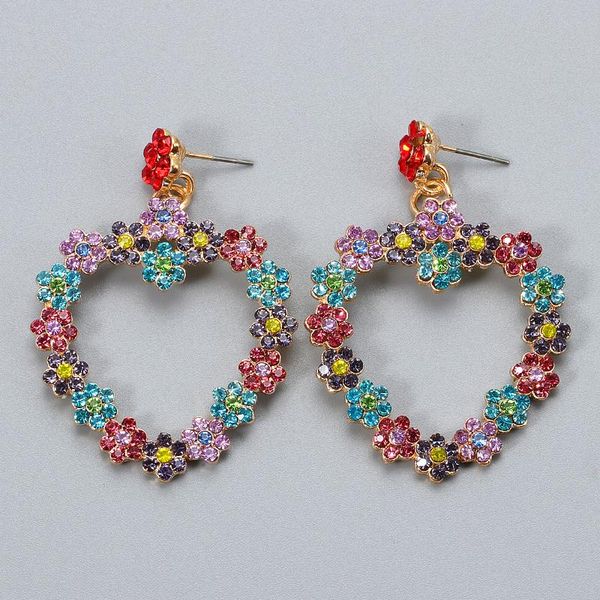 wholesale 2021 new fashion multicolored drop earrings for women shiny rhinestone wedding jewelry heart trendy crystal earrings, Silver
wholesale 2021 new fashion multicolored drop earrings for women shiny rhinestone wedding jewelry heart trendy crystal earrings, Silver
