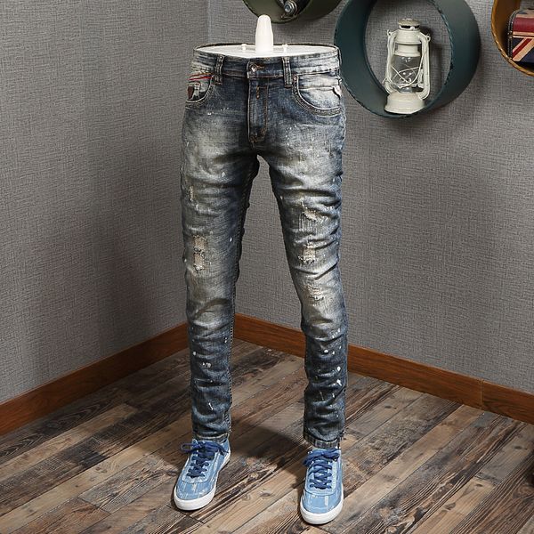 2021 new italian style fashion retro washed slim fit destroyed ripped men paint designer hip hop jeans homme 0avk, Blue
2021 new italian style fashion retro washed slim fit destroyed ripped men paint designer hip hop jeans homme 0avk, Blue