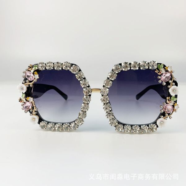 brand design handmade rhinestone square fashion glasses women flower with pearl round vintage sunglasses beach party
brand design handmade rhinestone square fashion glasses women flower with pearl round vintage sunglasses beach party