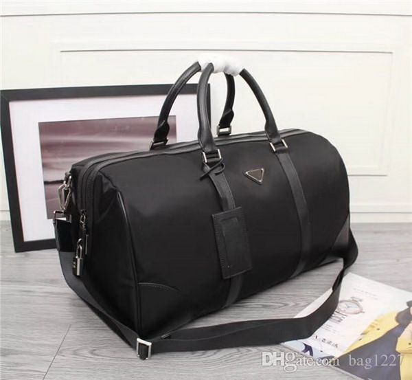 global classic luxury package canvas leather cowhide men's travel bag handbag 8001 size 50 cm 28 cm 27 cm, Black;red
global classic luxury package canvas leather cowhide men's travel bag handbag 8001 size 50 cm 28 cm 27 cm, Black;red