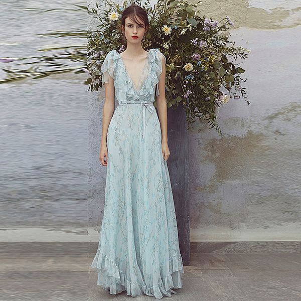 xf spring fashion runway designer in summer clothes of women with low-cut v sleeves floral belt print enchanting pie stacked long ucqi, Black;gray
xf spring fashion runway designer in summer clothes of women with low-cut v sleeves floral belt print enchanting pie stacked long ucqi, Black;gray