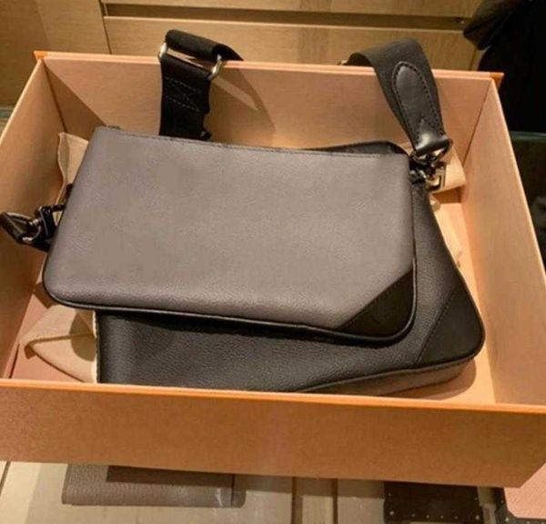 handbags men leather trio messenger bags luxury shoulder bag make up bag designer handbag tote man's bag, Red;black
handbags men leather trio messenger bags luxury shoulder bag make up bag designer handbag tote man's bag, Red;black