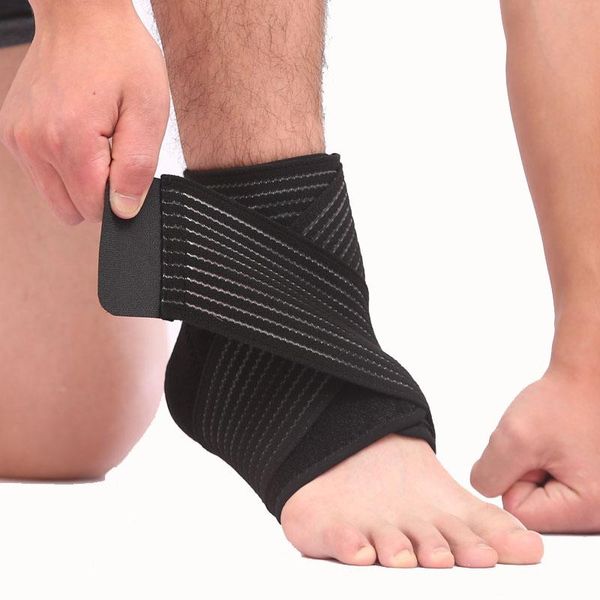 1pcs compression ankle pad protector breathable outdoor climbing foot base support brace for cycling football basketball, Blue;black
1pcs compression ankle pad protector breathable outdoor climbing foot base support brace for cycling football basketball, Blue;black