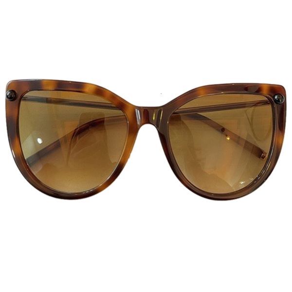 2021 new vintage cateye sunglasses women retro big cat eye sun glasses brand designer for female oculos de sol vskf, White;black
2021 new vintage cateye sunglasses women retro big cat eye sun glasses brand designer for female oculos de sol vskf, White;black