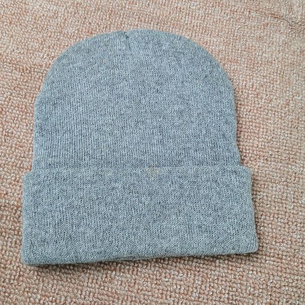 street source of black dome knitting men qiu dong han edition polyester plate flanging hat spot wholesale
street source of black dome knitting men qiu dong han edition polyester plate flanging hat spot wholesale