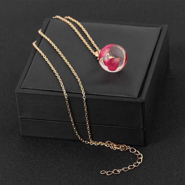 2020 fashion handmade red dry flower crystal round glass pendant necklace women charm resin necklace party jewelry gift, Silver
2020 fashion handmade red dry flower crystal round glass pendant necklace women charm resin necklace party jewelry gift, Silver