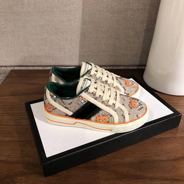 integrity sellers specialize in brand men's and women's children's casual shoes luxury comfortable high-end small youth outdo, Black;red
integrity sellers specialize in brand men's and women's children's casual shoes luxury comfortable high-end small youth outdo, Black;red