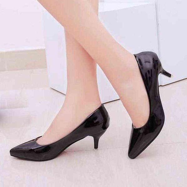 plus size 35-42 ol office low heels dress woman patent leather pumps boat ladies work shoes zapatos mujer 7516 220309, Black
plus size 35-42 ol office low heels dress woman patent leather pumps boat ladies work shoes zapatos mujer 7516 220309, Black