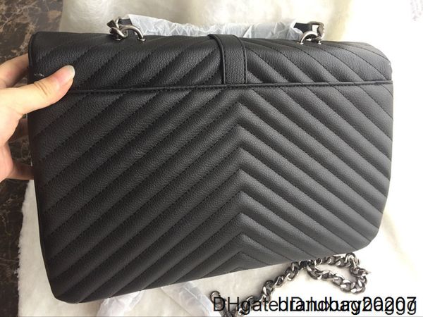 32cm classic jumbo x large v shape flaps bag with key chain handbags shoulder handbag messenger purse shopping tote
32cm classic jumbo x large v shape flaps bag with key chain handbags shoulder handbag messenger purse shopping tote