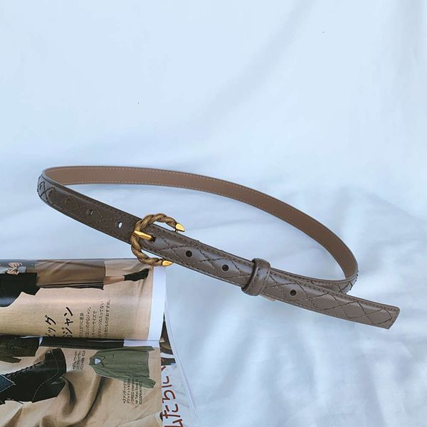thread fashion pin button pressing small for women with jeans skirt, casual leather decorative belt, Black;brown
thread fashion pin button pressing small for women with jeans skirt, casual leather decorative belt, Black;brown