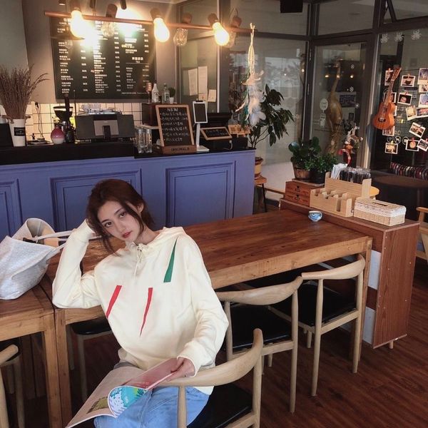 fashion sweatshirts for women 2020 trendy letter printed long sleeve pullover autumn winter womens casual hoodies
fashion sweatshirts for women 2020 trendy letter printed long sleeve pullover autumn winter womens casual hoodies