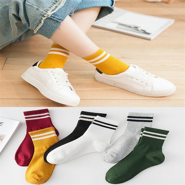 2019 college style classic ladies men's two-striped cotton hip-hop skateboard short harajuku black white funny socks
2019 college style classic ladies men's two-striped cotton hip-hop skateboard short harajuku black white funny socks