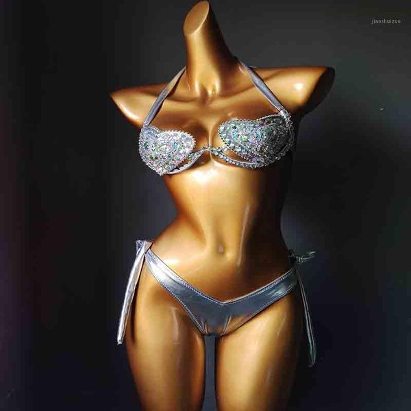 2021 vacation rhinestone bikini set diamond swimwear new women bling stones bathing suit push up beachwear1, White;black
2021 vacation rhinestone bikini set diamond swimwear new women bling stones bathing suit push up beachwear1, White;black