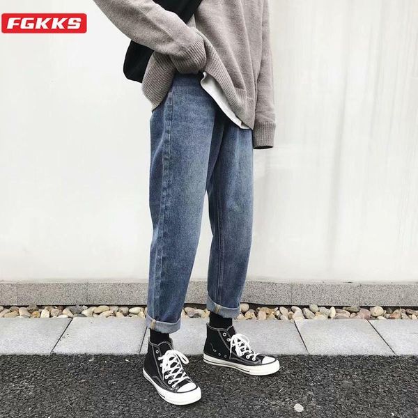 fgkks fashion brand men trend jeans high street men's wild comfortable ankle-length pants retro wild straight jeans male1, Blue
fgkks fashion brand men trend jeans high street men's wild comfortable ankle-length pants retro wild straight jeans male1, Blue