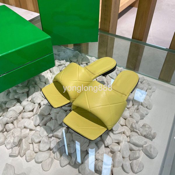 dress shoes summer style square head flat bottomed sheepskin, comfortable lingge korean slippers and open toe women's shoes, Black
dress shoes summer style square head flat bottomed sheepskin, comfortable lingge korean slippers and open toe women's shoes, Black