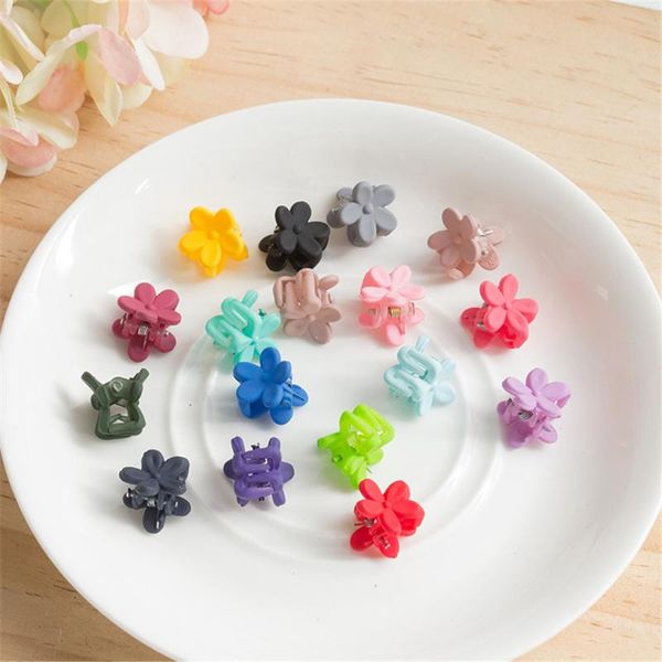 wholesale colorful acrylic hair clips mini flower clamps grip claw barrettes jaw hairpin headdress hair styling accessories tool, Slivery;white
wholesale colorful acrylic hair clips mini flower clamps grip claw barrettes jaw hairpin headdress hair styling accessories tool, Slivery;white