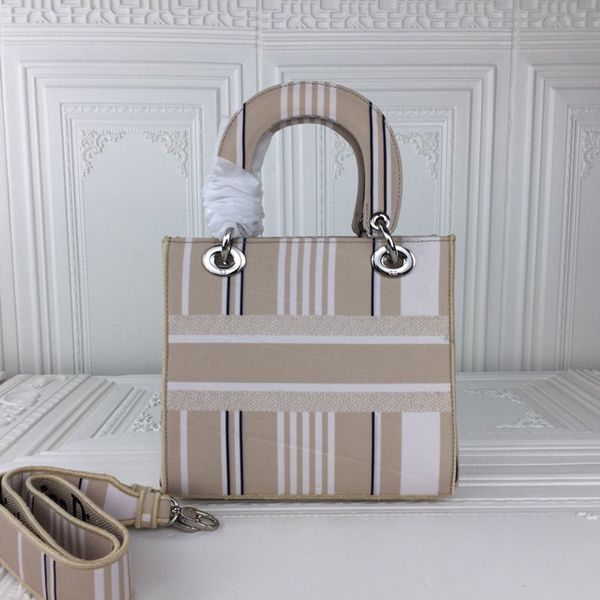 handbag fashion bags lady cloth bag and embroidery bag with letters diana handbags genuine leather shoulder bag female check crossbody bags
handbag fashion bags lady cloth bag and embroidery bag with letters diana handbags genuine leather shoulder bag female check crossbody bags