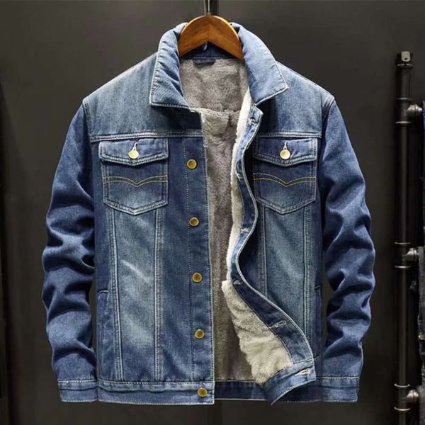2020 winter plush thickened blue denim men's korean thermal jacket trend youth leisure, Black
2020 winter plush thickened blue denim men's korean thermal jacket trend youth leisure, Black