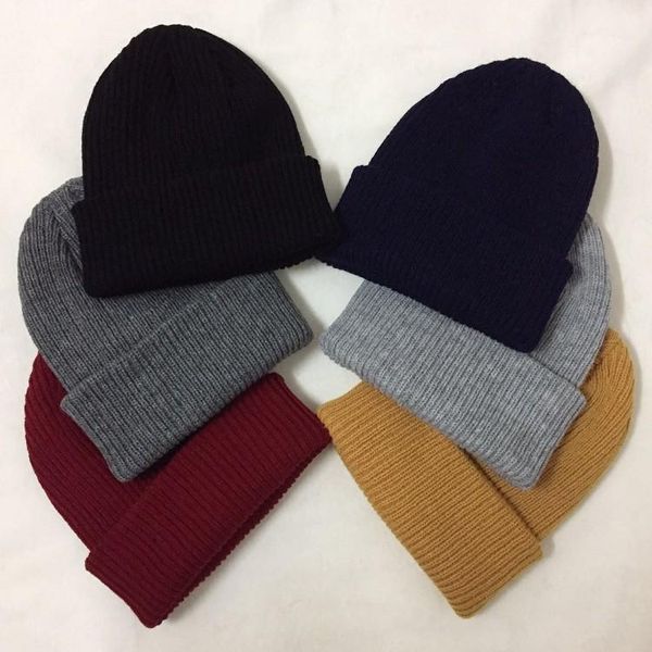 beanies light board wool hat for men's street ruffian leisure pullover outdoor warm windproof knitted in winter2021
beanies light board wool hat for men's street ruffian leisure pullover outdoor warm windproof knitted in winter2021