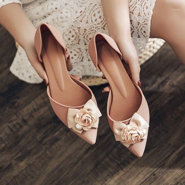 pearl flower bow jelly shoes for women summer thick heel sandals pointed toe 2021 new female slip on casual holiday sandals shoe1, Black
pearl flower bow jelly shoes for women summer thick heel sandals pointed toe 2021 new female slip on casual holiday sandals shoe1, Black