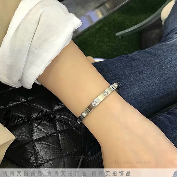 titanium steel color preserving ten drill full zircon oval buckle couple bracelet can be issued all over the country, Black
titanium steel color preserving ten drill full zircon oval buckle couple bracelet can be issued all over the country, Black