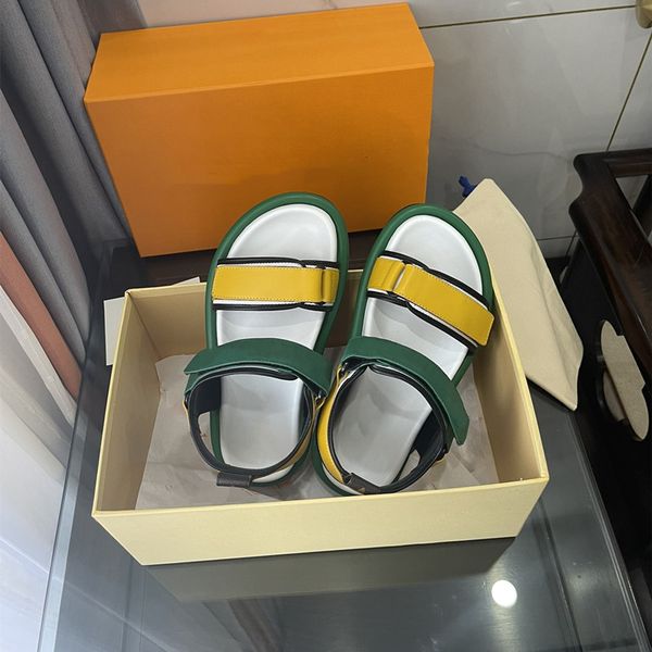 summer 2022 beach slippers women's cowhide sandals platform double belt lazy shoes leisure fashion flat shoes trend 35-42, Black
summer 2022 beach slippers women's cowhide sandals platform double belt lazy shoes leisure fashion flat shoes trend 35-42, Black