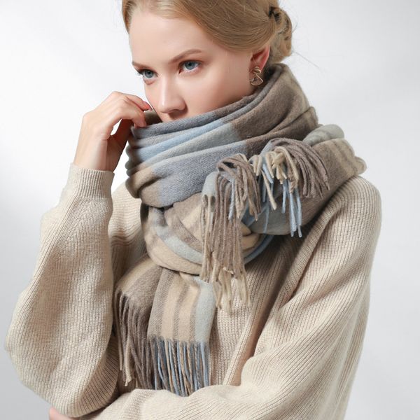 100% female lamb winter mark 2020 to thicken warm shawls and plaid wrappers scarf pashmina scarves wool blanket foulard 4nkl, Blue;gray
100% female lamb winter mark 2020 to thicken warm shawls and plaid wrappers scarf pashmina scarves wool blanket foulard 4nkl, Blue;gray