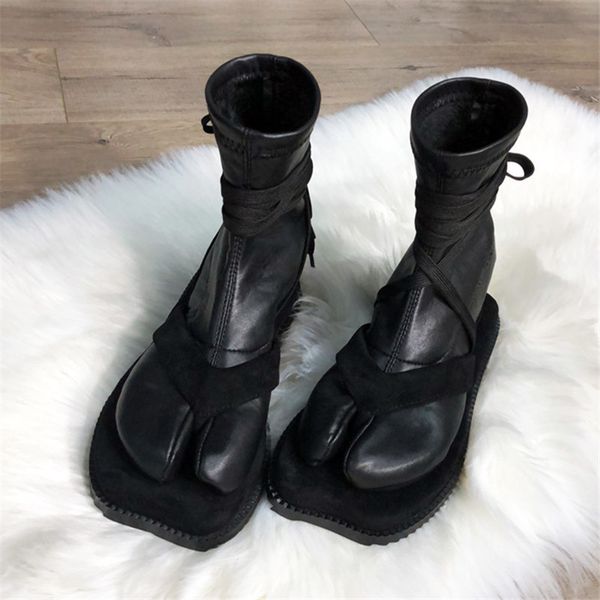 fashion design women ankle boots split toe flat sock boots soft leather straps military boot autumn winter shoes woman y200723, Black
fashion design women ankle boots split toe flat sock boots soft leather straps military boot autumn winter shoes woman y200723, Black