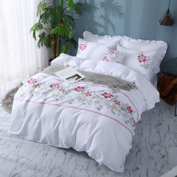 bedding sets luxury european twin king size set wedding bed duvet cover pillowcases embroidery 4pcs
bedding sets luxury european twin king size set wedding bed duvet cover pillowcases embroidery 4pcs
