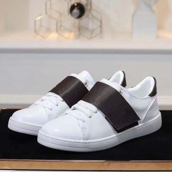 new signora del scarpe outdoor casual pelle stampata sneaker lettere piattaforma scarpe da donna della moda di lusso lace-up scarpe l190 02, Black
new signora del scarpe outdoor casual pelle stampata sneaker lettere piattaforma scarpe da donna della moda di lusso lace-up scarpe l190 02, Black