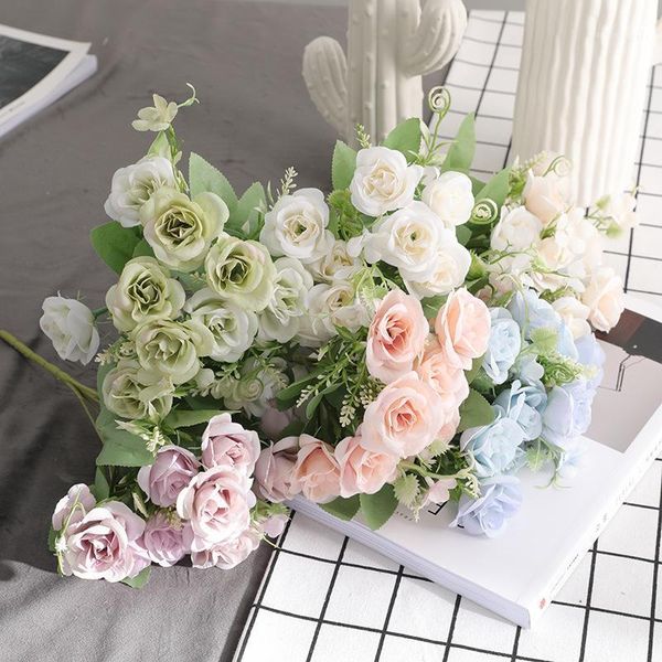 1pcs artificial rose flower bouquet 5 fork 10 head happy rose leaf ornament christmas family wedding decoration1
1pcs artificial rose flower bouquet 5 fork 10 head happy rose leaf ornament christmas family wedding decoration1