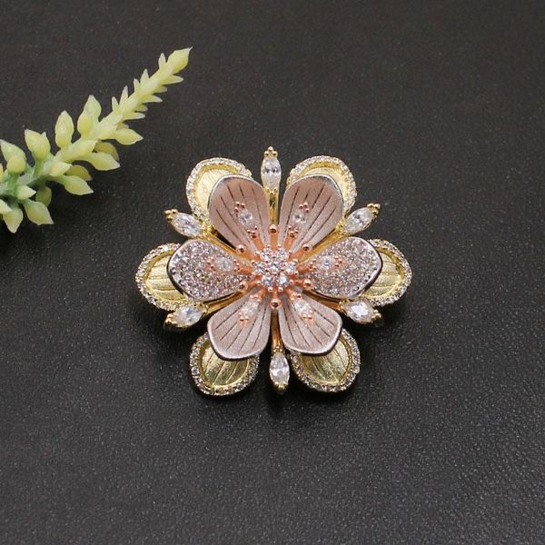 vanifin fashion jewelry luxury distinctive designed flower brooch pin for engagement wedding micro paved popular gifts, Gray
vanifin fashion jewelry luxury distinctive designed flower brooch pin for engagement wedding micro paved popular gifts, Gray