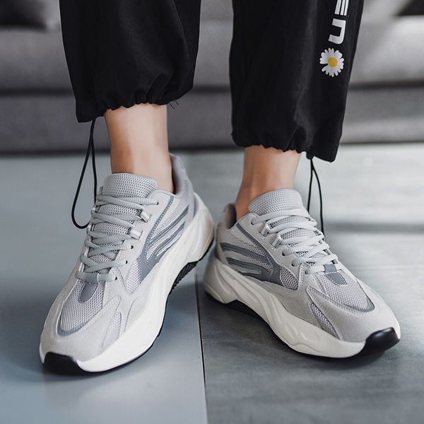 sneakers men in casual male classic low man flats trend jogging shoes men's zapatos hombre
sneakers men in casual male classic low man flats trend jogging shoes men's zapatos hombre