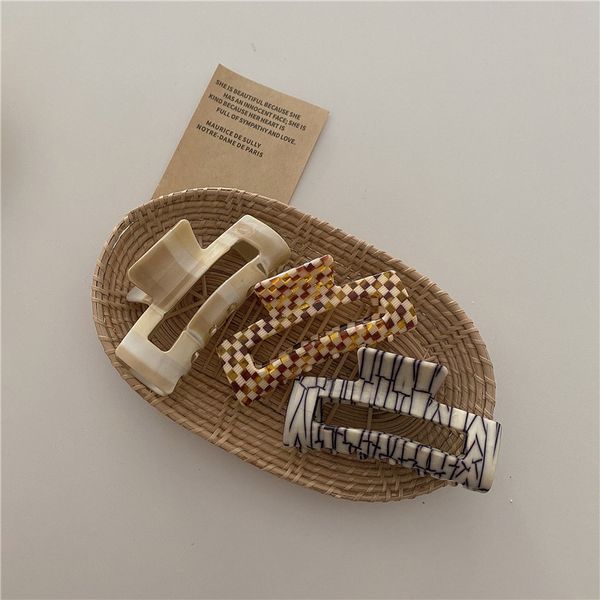 ретро цвет пластины захвата клип ins стиль чистый красный абстрактный геометрический шпилька цвет купальный шпильку захватывая клип, Black;brown
ретро цвет пластины захвата клип ins стиль чистый красный абстрактный геометрический шпилька цвет купальный шпильку захватывая клип, Black;brown