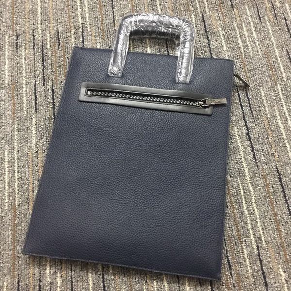 fashion handbags for women rivet bag men handbags red bottom ladies fashion composite handbag genuine leather purse bags
fashion handbags for women rivet bag men handbags red bottom ladies fashion composite handbag genuine leather purse bags