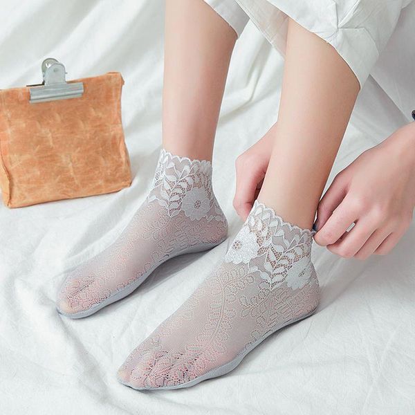 socks & hosiery 1pairs ankle women fashion girls summer style lace flower short antiskid invisible 2021 sock slippers, Black;white
socks & hosiery 1pairs ankle women fashion girls summer style lace flower short antiskid invisible 2021 sock slippers, Black;white