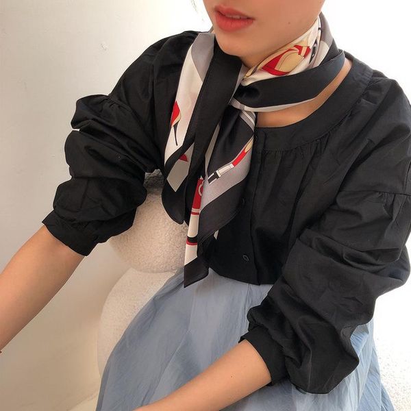 new 2020 winter scarf hijab 100% mulberry silk small square scarves hijab brand female bandana foulard poncho shawls, Blue;gray
new 2020 winter scarf hijab 100% mulberry silk small square scarves hijab brand female bandana foulard poncho shawls, Blue;gray