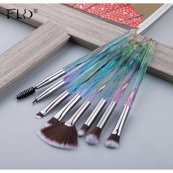 fld 1 8 шт. кристалл макияж кисти инструменты большой blush bearch cutry crystic the eye shadow kitch set makeup foundation f sqcdvs
fld 1 8 шт. кристалл макияж кисти инструменты большой blush bearch cutry crystic the eye shadow kitch set makeup foundation f sqcdvs