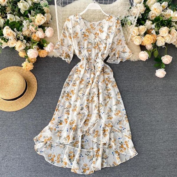 casual dresses boho 2021 v neck floral print summer dress elegant chiffon party irregular ruffle women beach holiday, Black;gray
casual dresses boho 2021 v neck floral print summer dress elegant chiffon party irregular ruffle women beach holiday, Black;gray
