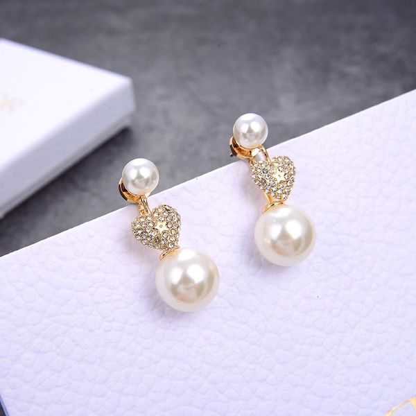 pearl rhinestone earrings fashion, Golden;silver
pearl rhinestone earrings fashion, Golden;silver