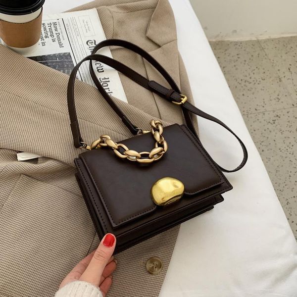 retro ladies handbag 2021new fashion all-match one-shoulder messenger small square bag brand designer chain handbag
retro ladies handbag 2021new fashion all-match one-shoulder messenger small square bag brand designer chain handbag