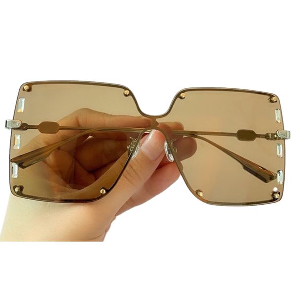 square oversized mode without hoop woman with mark a piece female sunglasses gaffe of sun ruds, White;black
square oversized mode without hoop woman with mark a piece female sunglasses gaffe of sun ruds, White;black