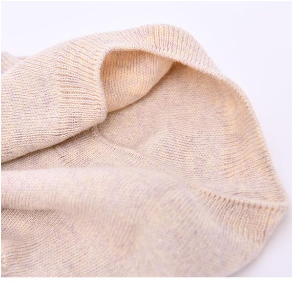 2020 winter women beanie knitted hat with real raccoon fur pom pom women's rhinestone hat autumn natural fur female be qylrnj 
2020 winter women beanie knitted hat with real raccoon fur pom pom women's rhinestone hat autumn natural fur female be qylrnj