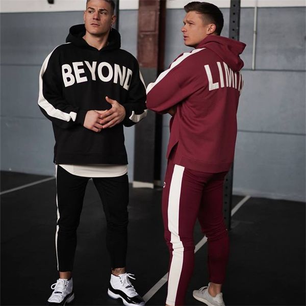 2021 new gyms printing men sportswear tracksuits sets hoodies+pants running men's sports suits plus size m-2xl 7rr6, Black
2021 new gyms printing men sportswear tracksuits sets hoodies+pants running men's sports suits plus size m-2xl 7rr6, Black