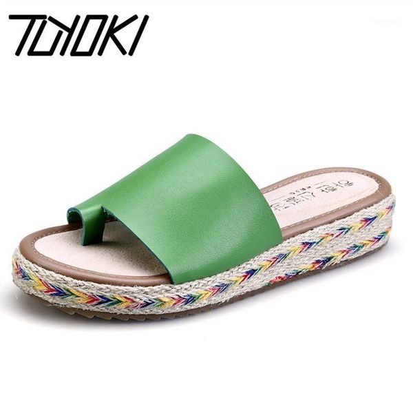 tuyoki new arrival size 34-43 women flats sandals fashion flip flop summer shoes woman casual daily home lady street footwear1, Black
tuyoki new arrival size 34-43 women flats sandals fashion flip flop summer shoes woman casual daily home lady street footwear1, Black