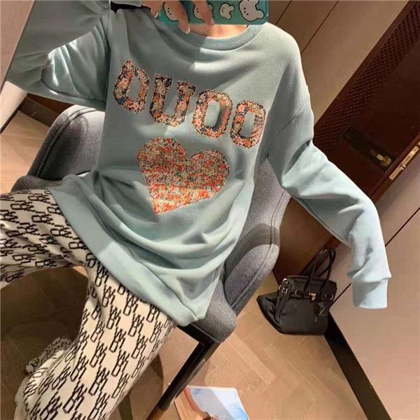 g family popular logo flower heart-shaped collar hoodie woman 2020 autumn/winter new printed patch fashion versatile blouse, Black
g family popular logo flower heart-shaped collar hoodie woman 2020 autumn/winter new printed patch fashion versatile blouse, Black