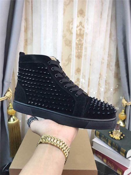 2022 luxury mens spikes high-sneaker designer shoes women red bottom junior spikes trainers studs wedding shoes with box size 35-47 1top, Black
2022 luxury mens spikes high-sneaker designer shoes women red bottom junior spikes trainers studs wedding shoes with box size 35-47 1top, Black