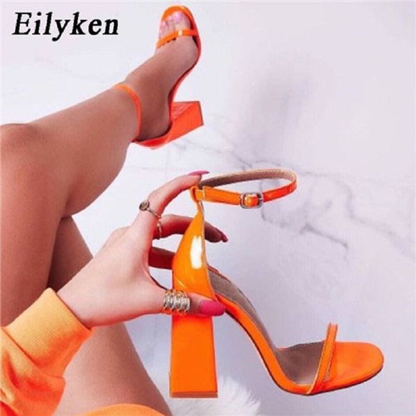 eilyken new high heels women sandals ankle strap 2020 summer shoes square heel open-toed buckle strap sandals pumps shoes t200529, Black
eilyken new high heels women sandals ankle strap 2020 summer shoes square heel open-toed buckle strap sandals pumps shoes t200529, Black